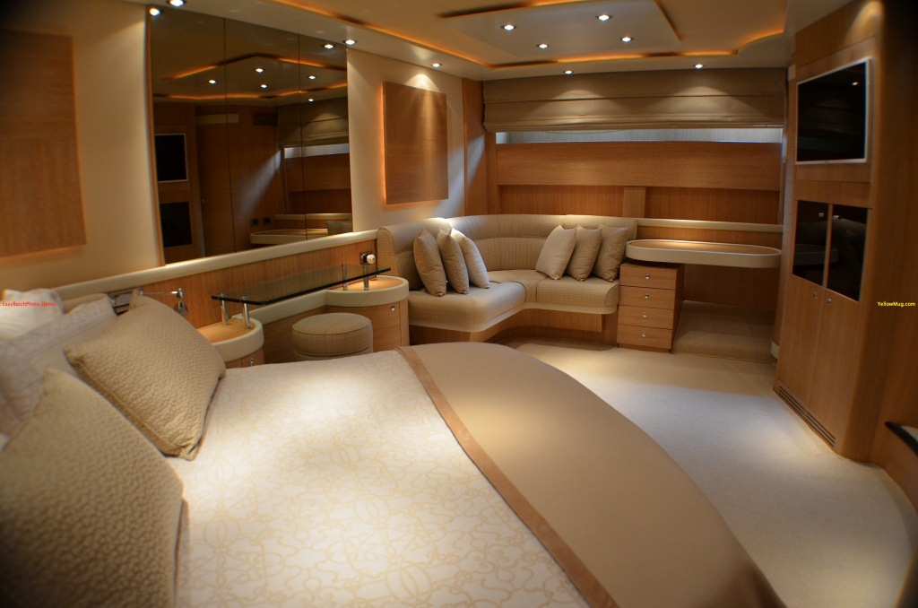 Yacht WELL DONE -  Master Cabin 2