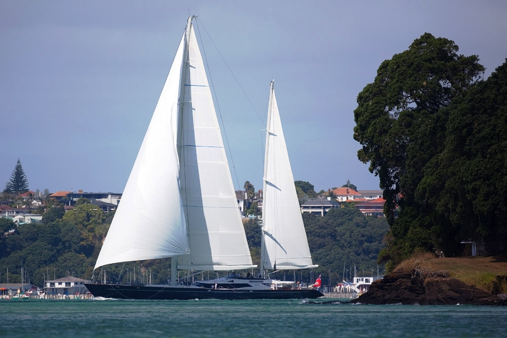 Sailing yacht Drumbeat