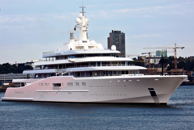 photos of super yachts