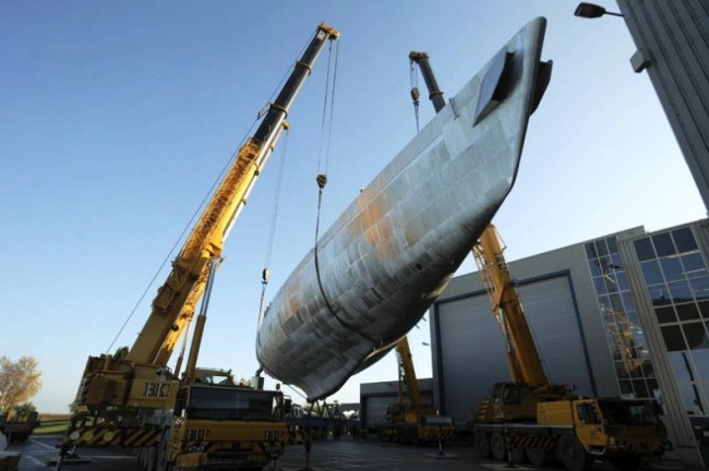 Twizzle Being Turned at Royal Huisman