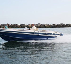 New CHASE 23 yacht tender by NOVURANIA