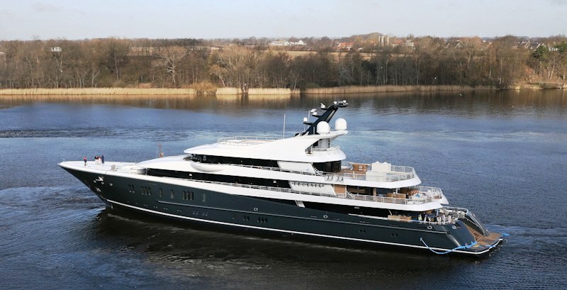 This is the Lurssen superyacht Phoenix 2 also launched in 2010