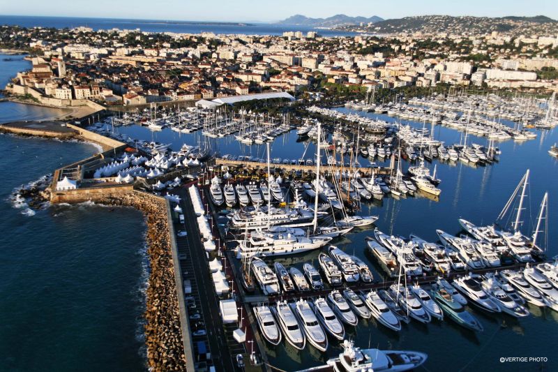 Antibes Yacht Show Port - Photo Credit Vertige Photo