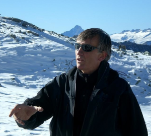 Velux 5 Oceans - Charles Hedrich to skipper La Cigare Rouge