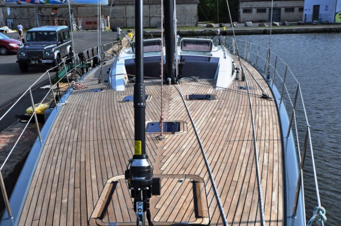 Luxury Futuna 70 sailing yacht ICHTUS Forward Deck