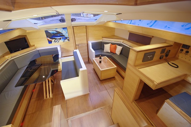 Luxury Futuna 70 sailing yacht ICHTUS Salon