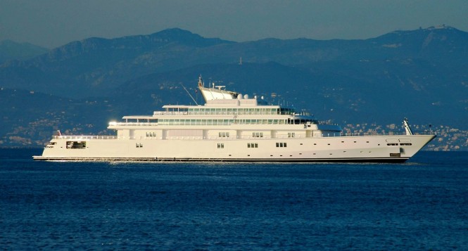 Yacht Rising Sun Yacht Rising Sun