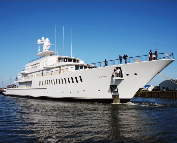 feadship XL Image Courtesy from LeBlogLux feadship XL Image Courtesy from LeBlogLux