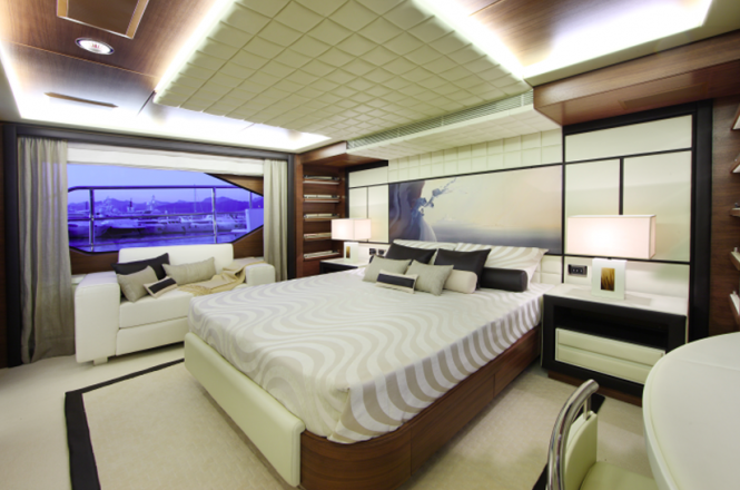Benetti Delfino 93 Yacht Owner Suite