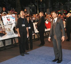 Velux 5 Oceans featured in movie premiere with Zac Efron