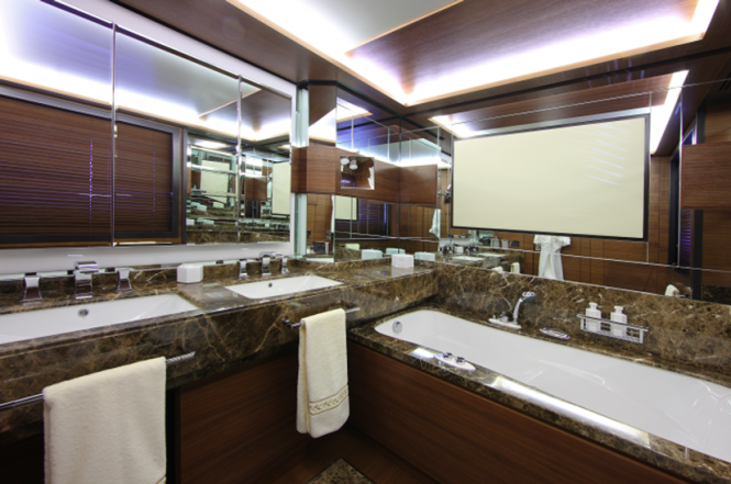 Owners Bathroom Benetti Delfino 93 Motor Yacht