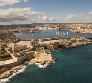 Rolex Middle Sea Race: Competitive international sailing yacht fleet registered.