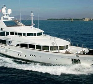 3 Dockwise ships transporting superyachts to Florida this week