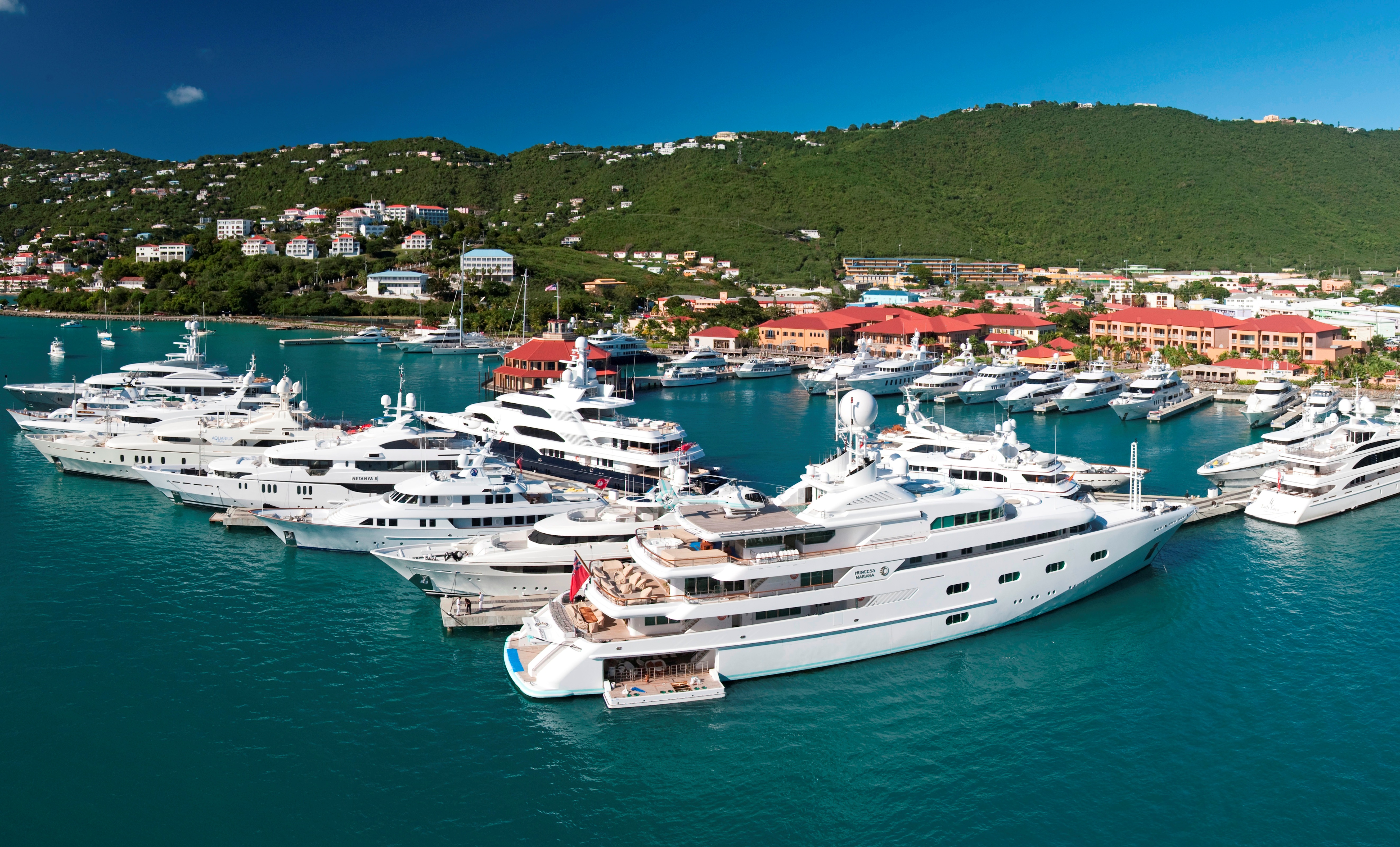 luxury superyacht marinas