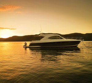 Riviera Syndication expands Sydney fleet with 3 new 5000 Sport Yachts
