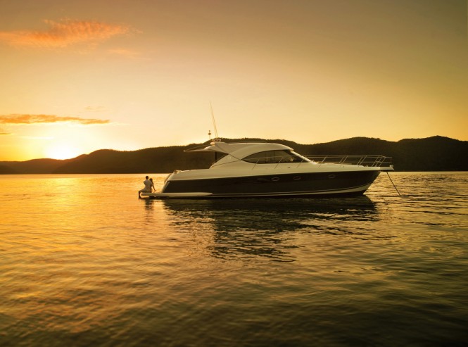 Impeccable design creates a relaxed and luxurious ambience on board the 5000 Sport Yacht