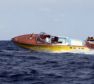 2010 Year-end sales success for J Craft