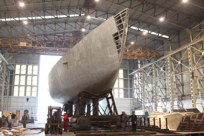 Perini Navi Hull turning completed for fast cruising SY 40 metre Sailing yacht C. 2180 Perini Navi Hull turning completed for fast cruising SY 40 metre Sailing yacht C. 2180