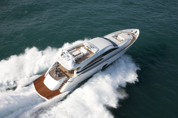 Pershing 92' Motor Yacht Wins the Hurun Best of the Best 2011 Awards, China 
