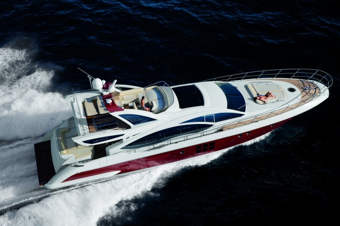 Azimut 72S Motor Yacht at the Dubai International Boat Show