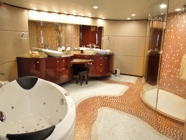 Luxury Superyacht Dreamer - Owner Bathroom - Image courtesy of Hargrave Custom Yachts
