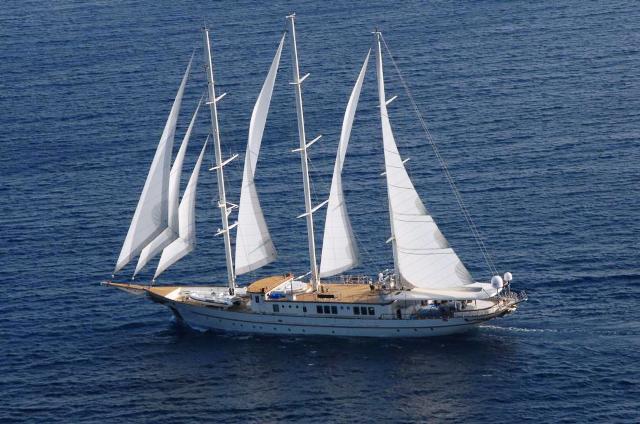 Sailing yacht Montigne Nominated for Asia Boating Awards 2011 
