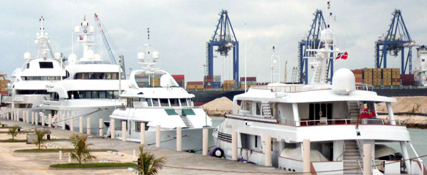 Bahamas Shipyard Docks