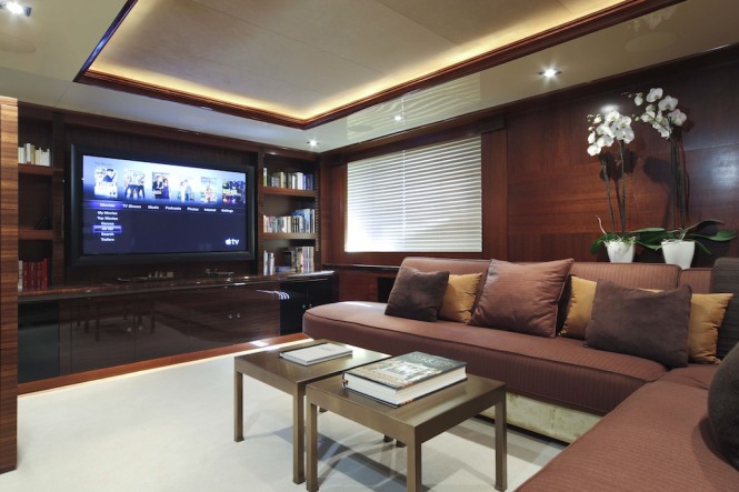 CRN Mega Yacht Azteca - Cinema Room