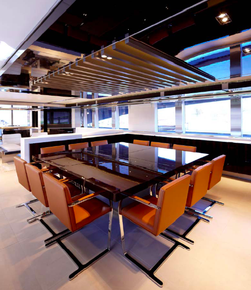Heesen Yachts motoryacht SKY - Main Saloon Dining Area