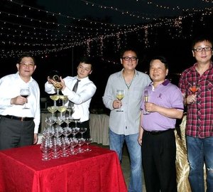 IAG Yachts sells 127’ motor yacht Primadonna and 100’ yacht Electra      