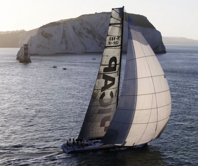 JP Morgan Round the Island Race - I Cap leopard