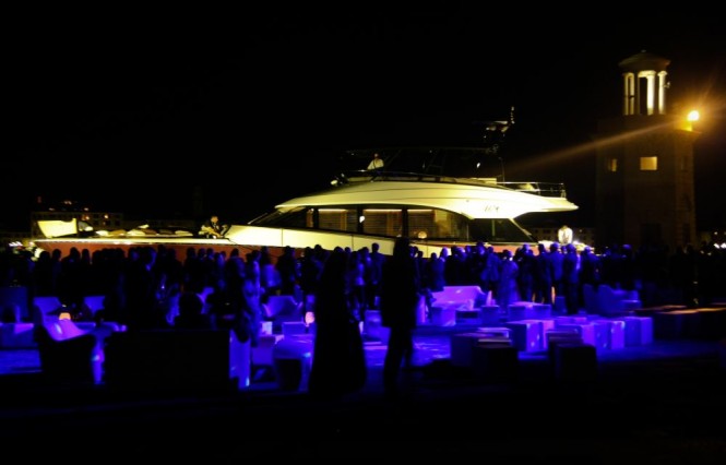 Monte Carlo Yachts 76 Monte Carlo Yachts 76