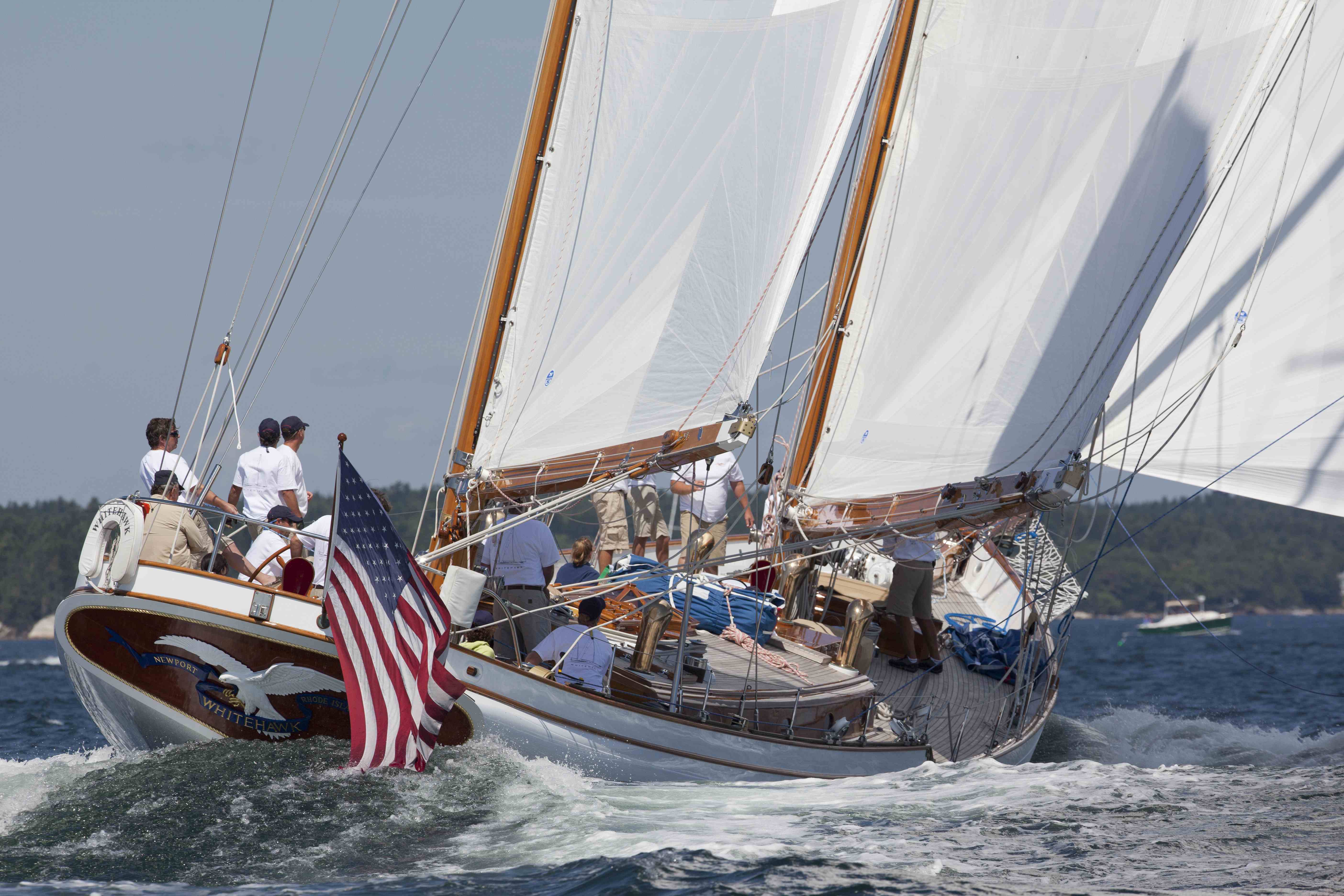 sailing racing yachts