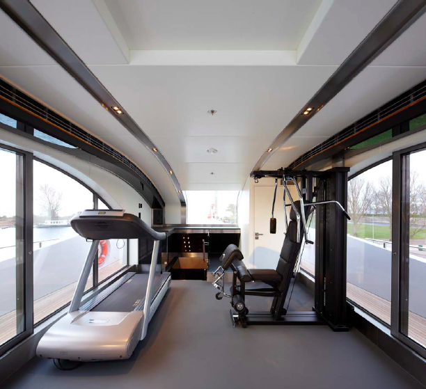 Superyacht SKY by Heesen Yachts - GYM