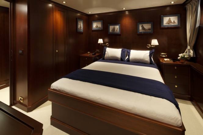 Explorer yacht Axantha II Guest Cabin - Photo Credit B. Muncke - JFA