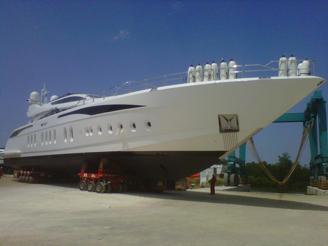 Leopard 46 m motor yacht TUTTO LE MARRANE at her launch