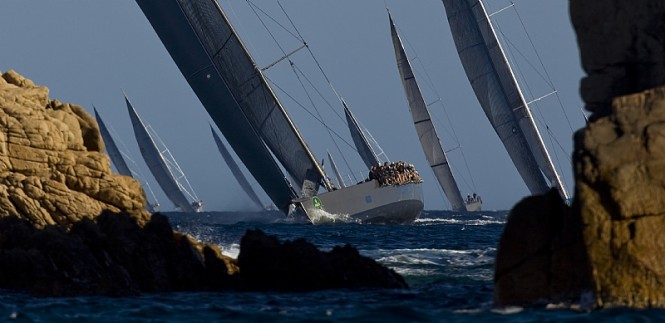 Maxi division heads upwind Photo credit Rolex  Carlo Borlenghi