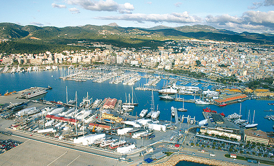 Pure Superyacht Refit completes 8 month refit on 47m motor yacht - Pure STP Shipyard Spain Pure Superyacht Refit completes 8 month refit on 47m motor yacht - Pure STP Shipyard Spain