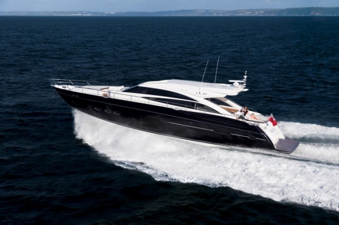 Princess V72 sports yacht