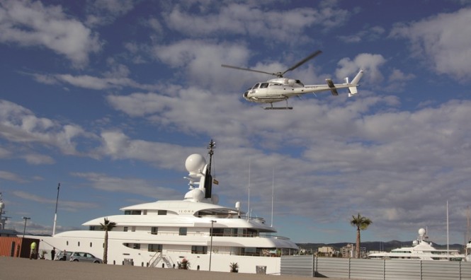 Helicopter landing at Vilanova Grand Marina - Barcelona