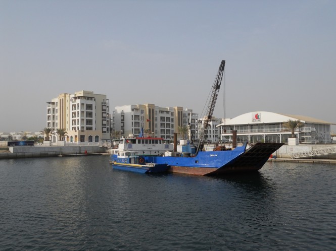 Pre drilling through the rock has been completed at Almouj Marina and the team is now ready to start the pile installation-l