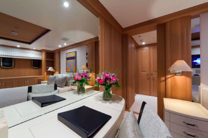Guest suite - Troyanda Yacht by Feadship - Photographer: Marc Paris