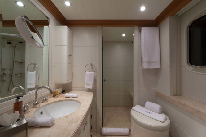 Guest head - Troyanda motor yacht by Feadship - Photographer: Marc Paris