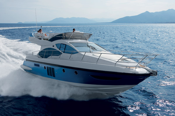 Azimut 45 motor yacht wins the award “Barca dell’anno 2011”