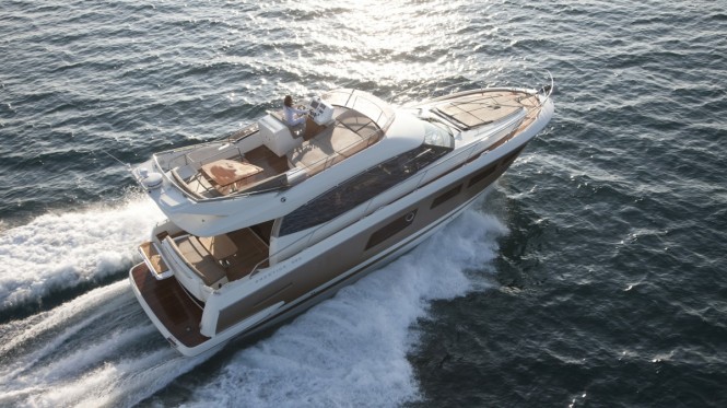 Prestige 500 motor yacht 
