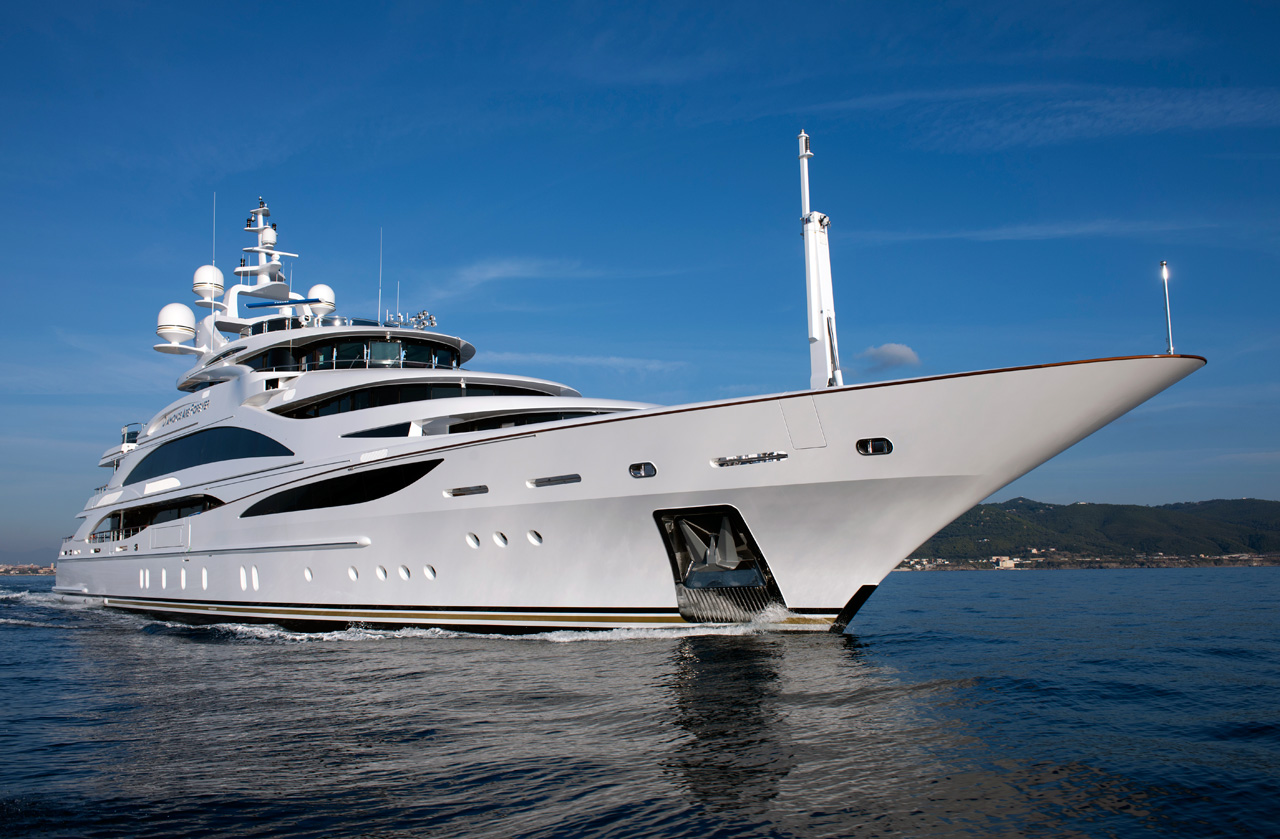 60 m yacht for sale