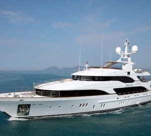 Benetti Motor Yacht Told U So for charter in the Maldives, Indian Ocean