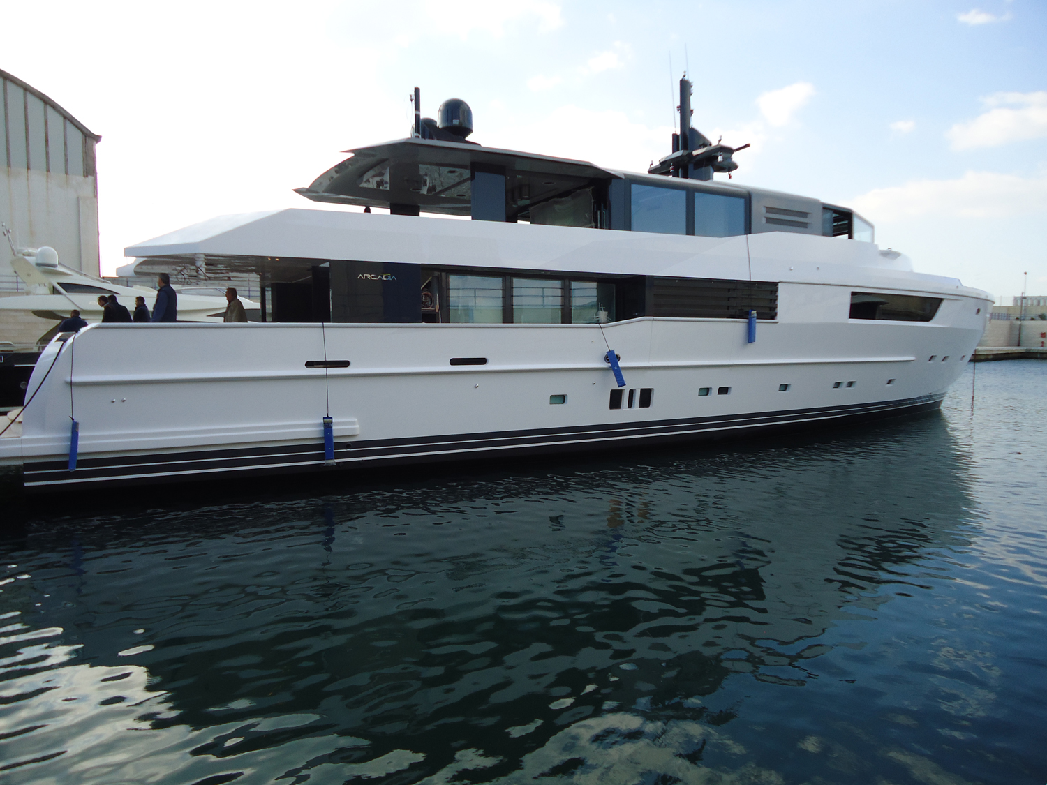 arcadia 115 yacht