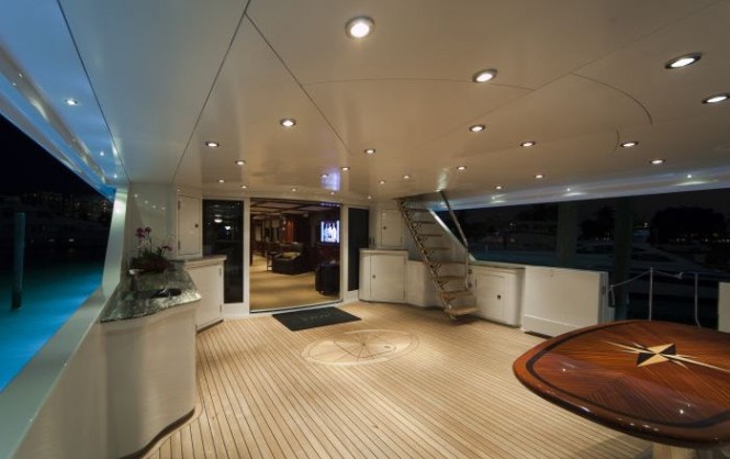 Serque superyacht with exterior lights by Underwater Lights Ltd Photo M. Paris