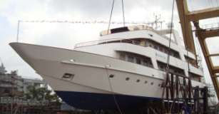 Megaway 128 yacht launched in Singapore